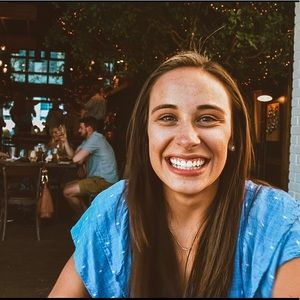 Meet your Posher, Kelsey